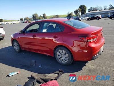 Drugie zdjęcie samochodu z przodu: 2019 KIA RIO S VIN:3KPA24ABXKE205261 - miniatura