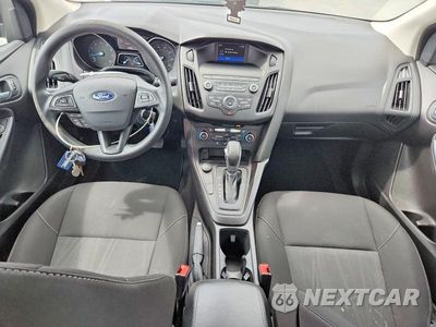 Zdjęcie 8 z 12 samochodu: 2018 FORD FOCUS SE VIN:1FADP3FE9JL204075 - miniatura
