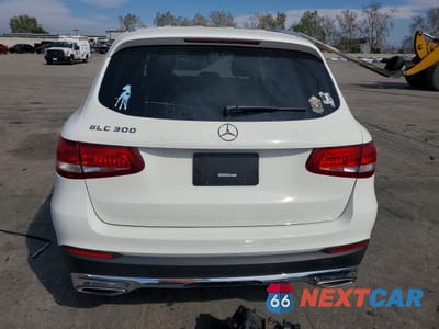 Zdjęcie 6 z 14 samochodu: 2018 MERCEDES-BENZ GLC 300 VIN:WDC0G4JB9JV032785 - miniatura