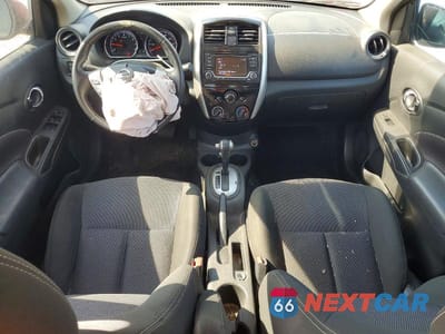 Zdjęcie 8 z 12 samochodu: 2018 NISSAN VERSA SV VIN:3N1CN7AP5JL856016 - miniatura