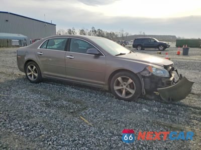 Czwarte zdjęcie samochodu z boku: 2012 CHEVROLET MALIBU 1LT VIN:1G1ZC5E03CF180749 - miniatura