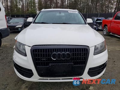 Piąte zdjęcie samochodu w środku: 2011 AUDI Q5 PREMIUM VIN:WA1CFAFP2BA081659 - miniatura