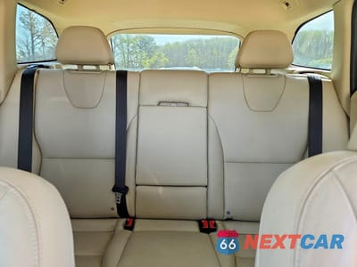 Zdjęcie 10 z 13 samochodu: 2015 VOLVO XC60 T6 PREMIER VIN:YV4902RK9F2665500 - miniatura