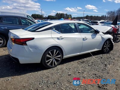 Trzecie zdjęcie samochodu z tyłu: 2020 NISSAN ALTIMA 2.5 SR VIN:1N4BL4CV4LC148417 - miniatura