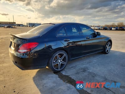 Trzecie zdjęcie samochodu z tyłu: 2016 MERCEDES-BENZ C 300 VIN:55SWF4JB9GU161330 - miniatura