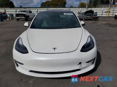 Piąte zdjęcie samochodu w środku: 2022 TESLA MODEL 3 VIN:5YJ3E1EA8NF163400 - miniatura