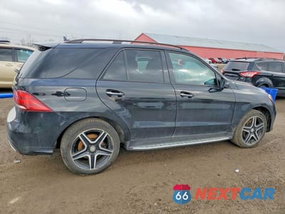 Trzecie zdjęcie samochodu z tyłu: 2016 MERCEDES-BENZ GLE 350D 4MATIC VIN:4JGDA2EB5GA812480 - miniatura