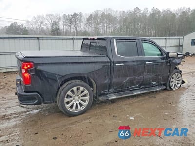 Trzecie zdjęcie samochodu z tyłu: 2022 CHEV SILVERADO VIN:1GCUYHEL1NZ134529 - miniatura