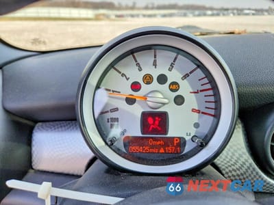 Zdjęcie 9 z 12 samochodu: 2009 MINI COOPER S VIN:WMWMF73539TW84311 - miniatura