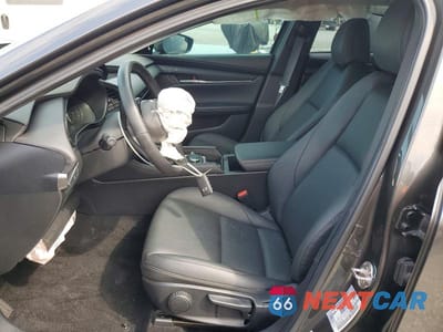 Zdjęcie 7 z 12 samochodu: 2025 MAZDA 3 SELECT SPORT VIN:3MZBPABM7SM465611 - miniatura