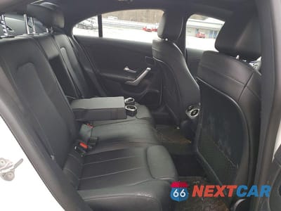 Zdjęcie 10 z 11 samochodu: 2021 MERCEDES-BENZ CLA 250 4MATIC VIN:W1K5J4HB5MN186603 - miniatura