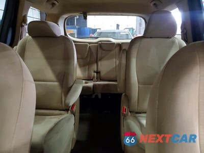 Zdjęcie 10 z 12 samochodu: 2015 KIA SEDONA LX VIN:KNDMB5C17F6021298 - miniatura