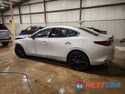 Drugie zdjęcie samochodu z przodu: 2023 MAZDA 3 PREMIUM PLUS VIN:3MZBPBEY4PM350069 - miniatura