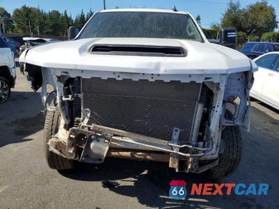 Piąte zdjęcie samochodu w środku: 2025 CHEVROLET SILVERADO K2500 HEAVY DUTY VIN:2GC1KLE77S1176606 - miniatura