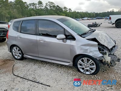 Czwarte zdjęcie samochodu z boku: 2008 HONDA FIT SPORT VIN:JHMGD38668S016845 - miniatura