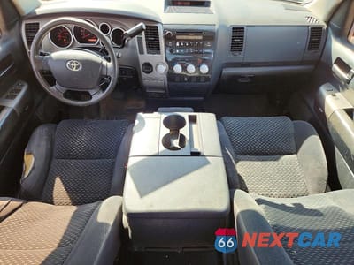 Zdjęcie 8 z 11 samochodu: 2010 TOYOTA TUNDRA GRADE VIN:5TFRY5F15AX091806 - miniatura