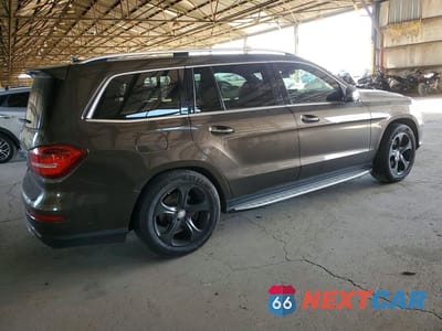 Trzecie zdjęcie samochodu z tyłu: 2017 MERCEDES-BENZ GLS 450 4MATIC VIN:4JGDF6EE7HA815983 - miniatura