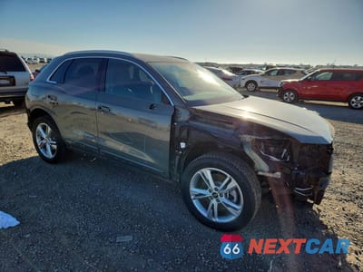 Czwarte zdjęcie samochodu z boku: 2024 AUDI Q3 PREMIUM S LINE 45 VIN:WA1DECF35R1043014 - miniatura