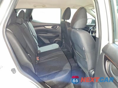 Zdjęcie 10 z 13 samochodu: 2019 NISSAN ROGUE SPORT S VIN:JN1BJ1CR1KW628769 - miniatura