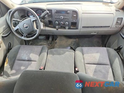 Zdjęcie 8 z 11 samochodu: 2011 GMC SIERRA C1500 VIN:1GTR1TEX7BZ389133 - miniatura
