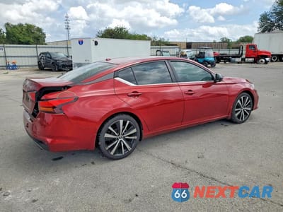 Trzecie zdjęcie samochodu z tyłu: 2019 NISSAN ALTIMA 2.5 SR VIN:1N4BL4CV1KC212248 - miniatura
