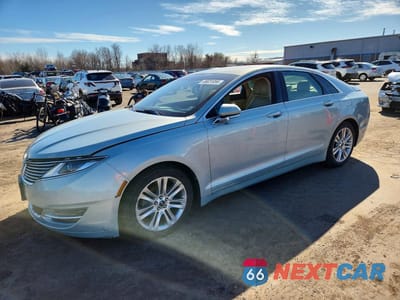 2014 LINCOLN MKZ HYBRID 3LN6L2LU3ER821723 - główne zdjęcie licytacji z USA - miniatura