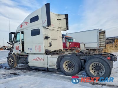 Trzecie zdjęcie samochodu z tyłu: 2025 VOLVO VN VNL VIN:4V4NC9EH2SN661281 - miniatura