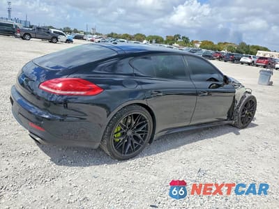 Trzecie zdjęcie samochodu z tyłu: 2016 PORSCHE PANAMERA 2 VIN:WP0AA2A7XGL006132 - miniatura