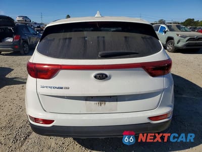 Zdjęcie 6 z 13 samochodu: 2019 KIA SPORTAGE LX VIN:KNDPM3AC4K7622995 - miniatura