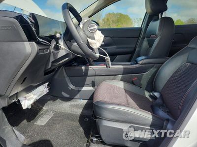 Zdjęcie 7 z 13 samochodu: 2025 NISSAN KICKS SR VIN:3N8AP6DB8SL325908 - miniatura