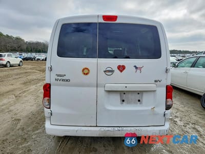 Zdjęcie 6 z 13 samochodu: 2015 NISSAN NV200 2.5S VIN:3N6CM0KN5FK698579 - miniatura