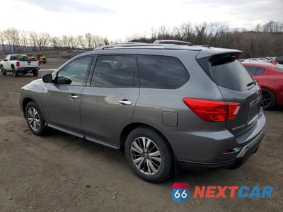 Drugie zdjęcie samochodu z przodu: 2018 NISSAN PATHFINDER S VIN:5N1DR2MN0JC655120 - miniatura