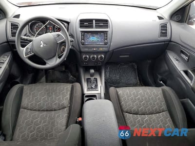 Zdjęcie 8 z 14 samochodu: 2024 MITSUBISHI OUTLANDER SPORT VIN:JA4ARUAU5RU022823 - miniatura