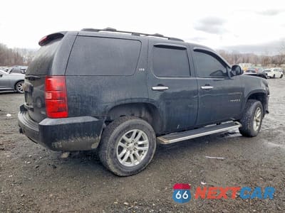 Trzecie zdjęcie samochodu z tyłu: 2008 CHEVROLET TAHOE K1500 VIN:1GNFK13018J195254 - miniatura