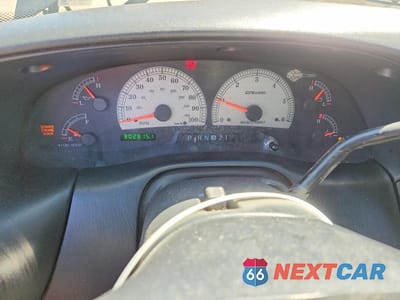Zdjęcie 9 z 11 samochodu: 2001 FORD F150 SUPERCREW VIN:1FTRW07LX1KB97349 - miniatura