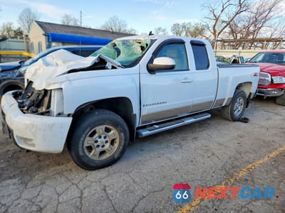 2008 CHEVROLET SILVERADO K1500 1GCEK19J78Z332896 - główne zdjęcie licytacji z USA - miniatura