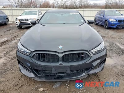 Piąte zdjęcie samochodu w środku: 2026 BMW M850XI VIN:WBAGV8C02TCV85075 - miniatura