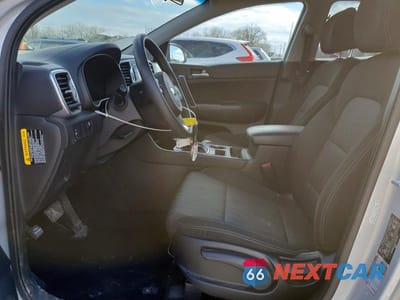 Zdjęcie 7 z 12 samochodu: 2019 KIA SPORTAGE LX VIN:KNDPMCAC1K7610559 - miniatura