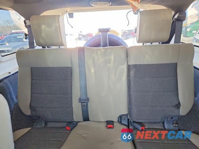 Zdjęcie 10 z 14 samochodu: 2008 JEEP WRANGLER UNLIMITED X VIN:1J4GA39128L509987 - miniatura