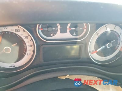 Zdjęcie 9 z 12 samochodu: 2015 FIAT 500L TREKKING VIN:ZFBCFADH9FZ031031 - miniatura