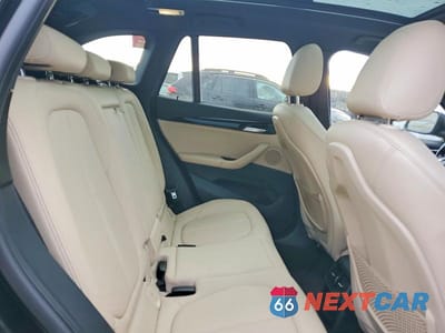 Zdjęcie 10 z 11 samochodu: 2016 BMW X1 XDRIVE28I VIN:WBXHT3Z3XG4A48199 - miniatura