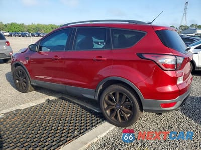 Drugie zdjęcie samochodu z przodu: 2018 FORD ESCAPE SE VIN:1FMCU0GD4JUB97772 - miniatura