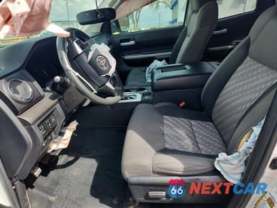 Zdjęcie 7 z 12 samochodu: 2019 TOYOTA TUNDRA SR5 VIN:5TFRM5F11KX141856 - miniatura