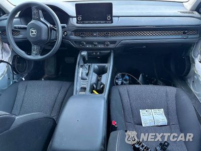 Zdjęcie 9 z 10 samochodu: 2023 HONDA ACCORD LX VIN:1HGCY1F22PA002987 - miniatura