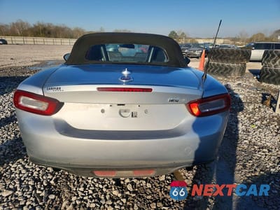 Zdjęcie 6 z 11 samochodu: 2018 FIAT 124 SPIDER CLASSICA VIN:JC1NFAEK8J0137948 - miniatura