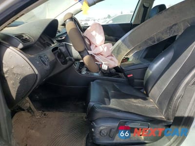 Zdjęcie 7 z 12 samochodu: 2007 VOLKSWAGEN PASSAT 2.0T VIN:WVWAK73C17P057600 - miniatura