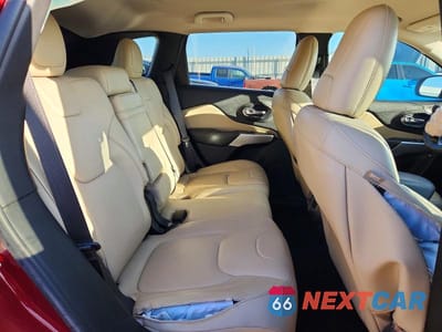 Zdjęcie 10 z 12 samochodu: 2017 JEEP CHEROKEE LIMITED VIN:1C4PJLDS0HW644177 - miniatura