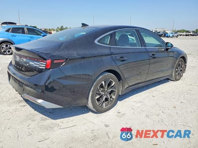 Trzecie zdjęcie samochodu z tyłu: 2024 HYUNDAI SONATA SEL VIN:KMHL64JA6RA383231 - miniatura