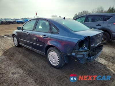 Drugie zdjęcie samochodu z przodu: 2005 VOLVO S40 2.4I VIN:YV1MS382652049664 - miniatura