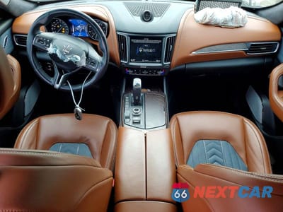 Zdjęcie 8 z 13 samochodu: 2020 MASERATI LEVANTE LUXURY VIN:ZN661XUL6LX349257 - miniatura